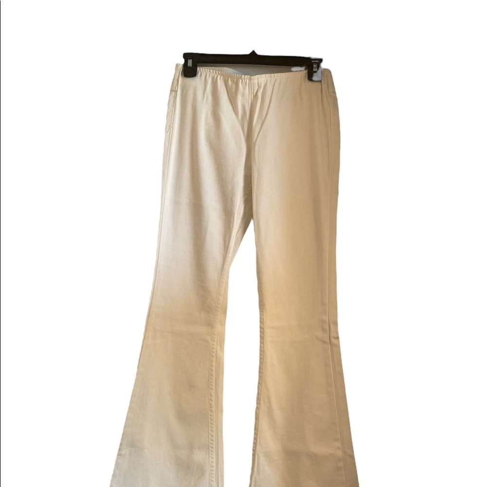 Trendy flare white jeans